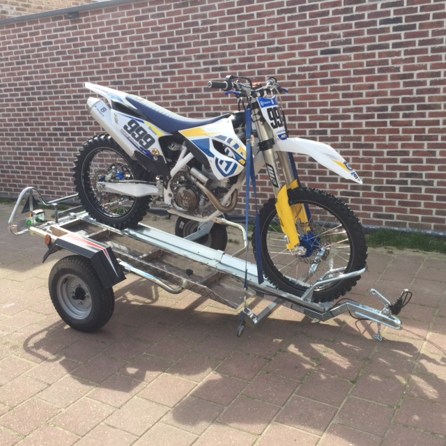 Motortransporter 1 Rail Gemonteerd