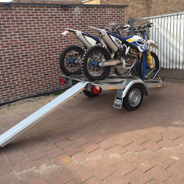 Motortrailer MT 750 BS2 EG Ongeremd incl. oprijplaat (2 motoren)