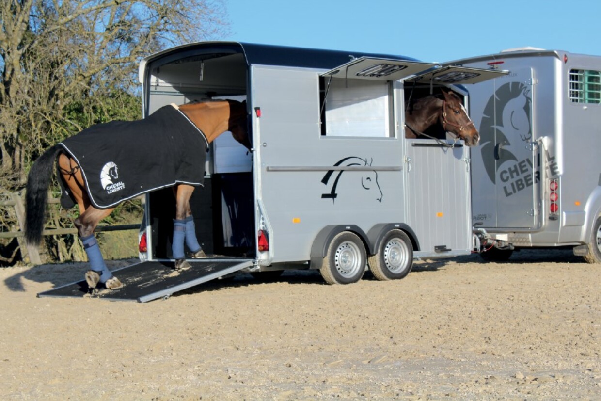 Paardentrailer Cheval Liberté Maxi 2