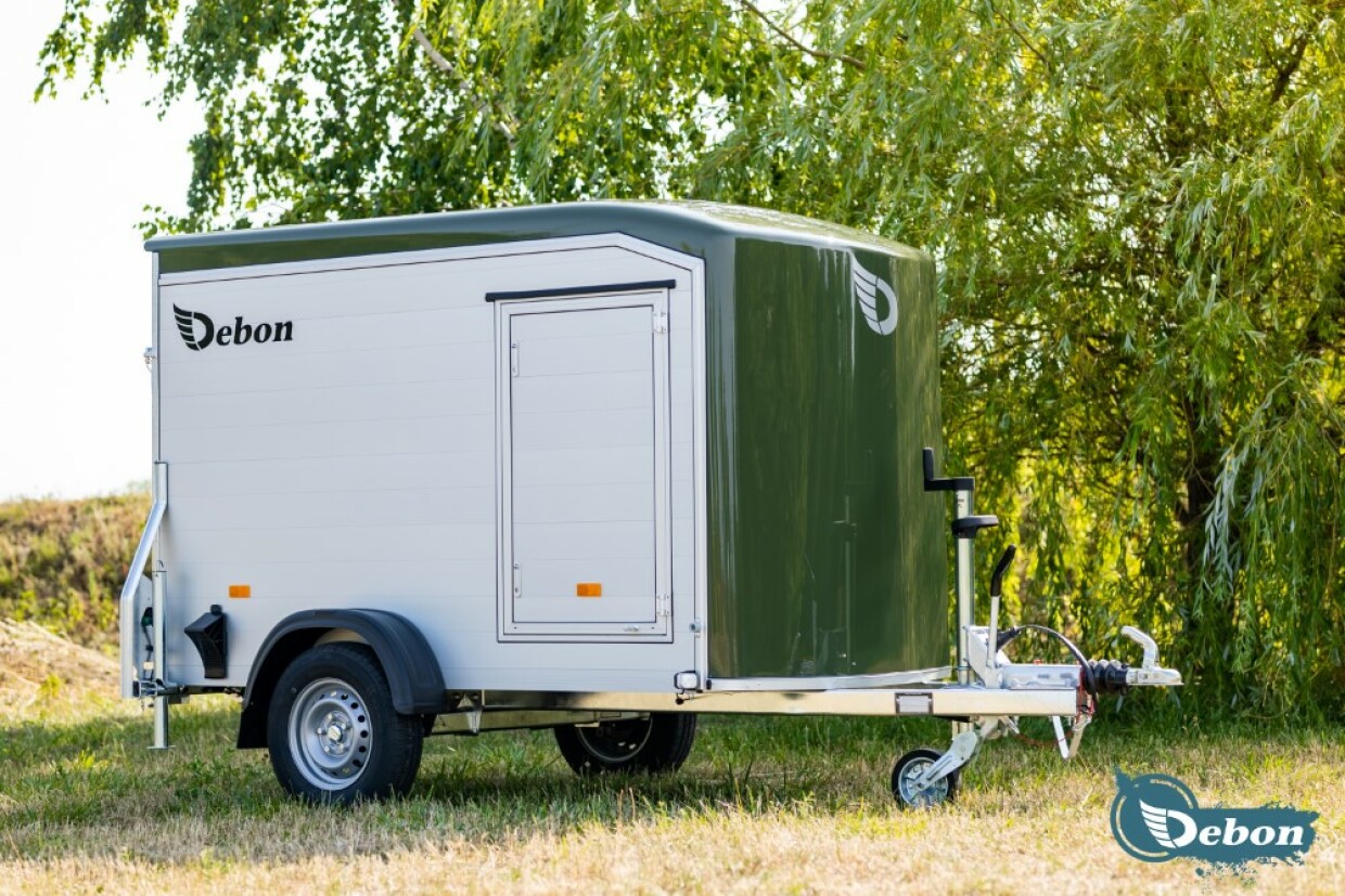 Debon Roadster 300