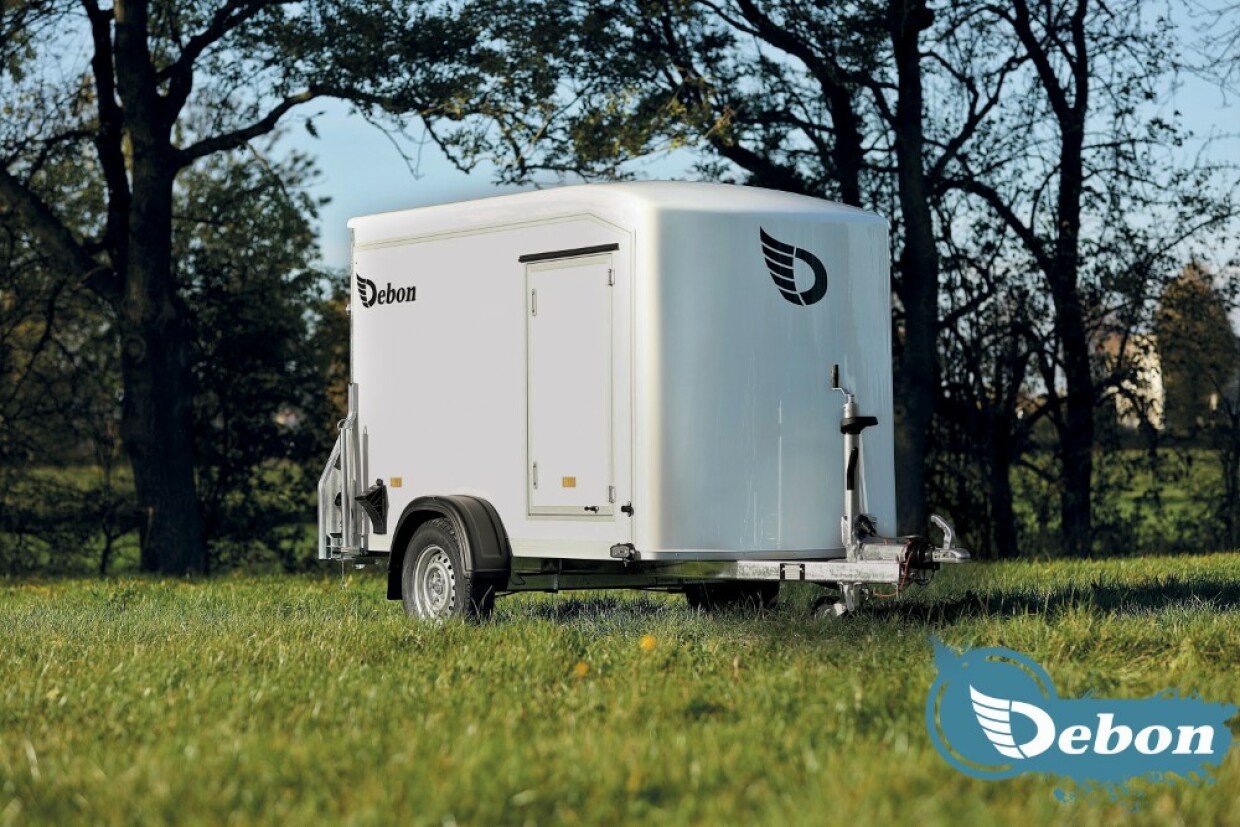 Debon Roadster 300