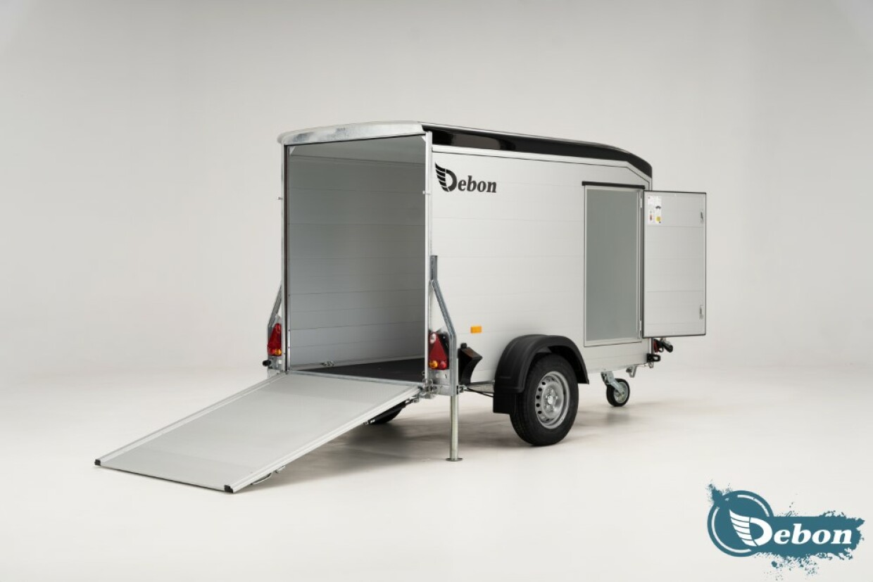 Debon Roadster 300