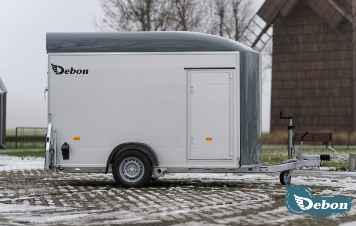 Debon Roadster 400