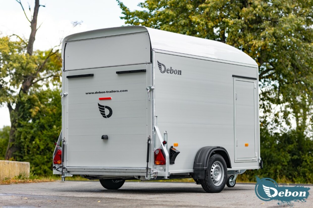 Debon Roadster 400