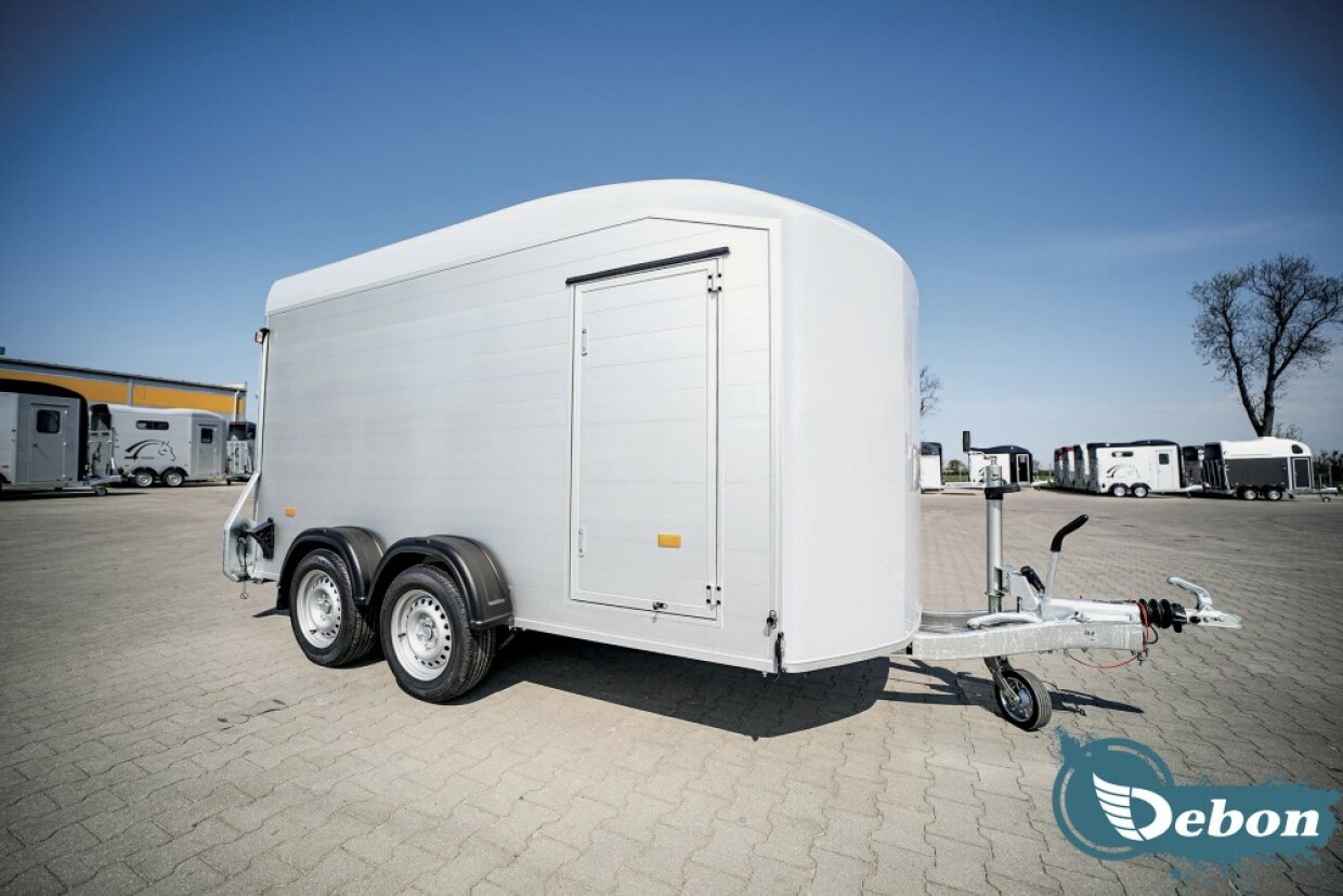 Debon Roadster 700