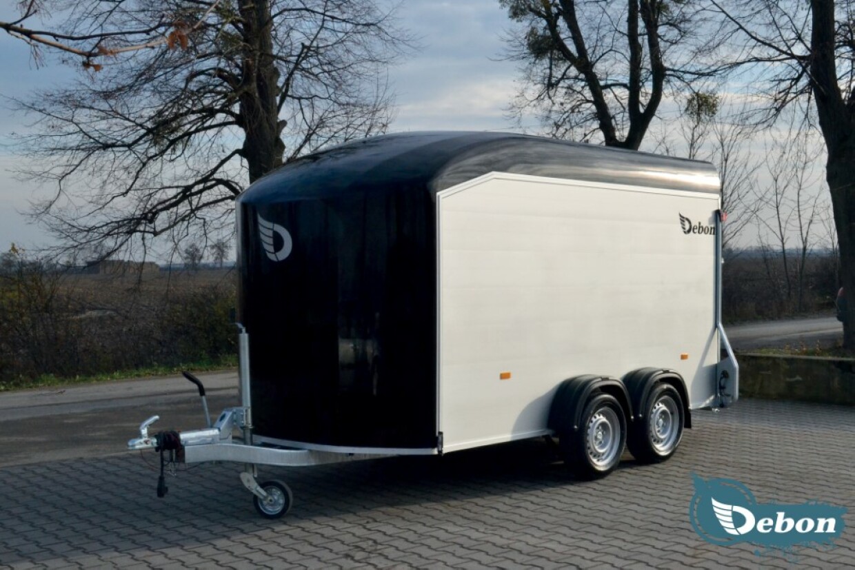 Debon Roadster 700