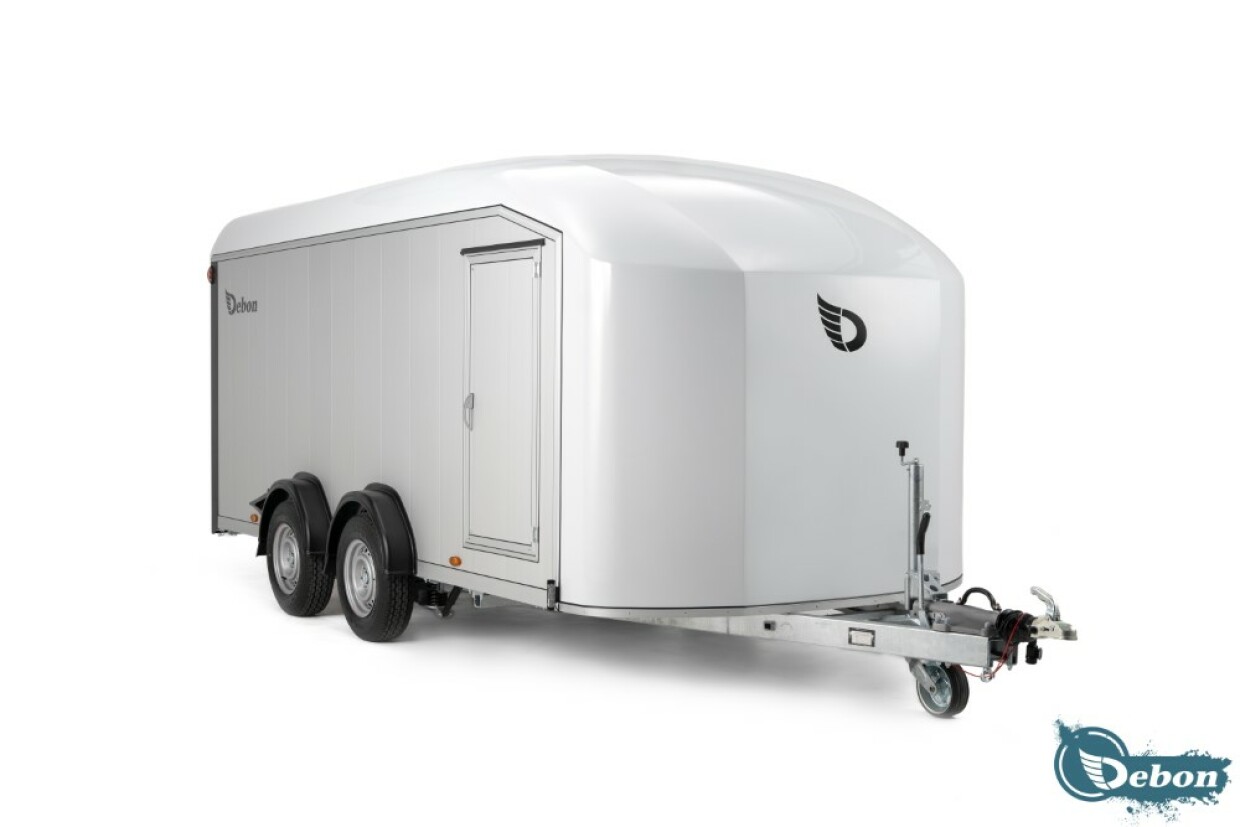 Debon Roadster 900