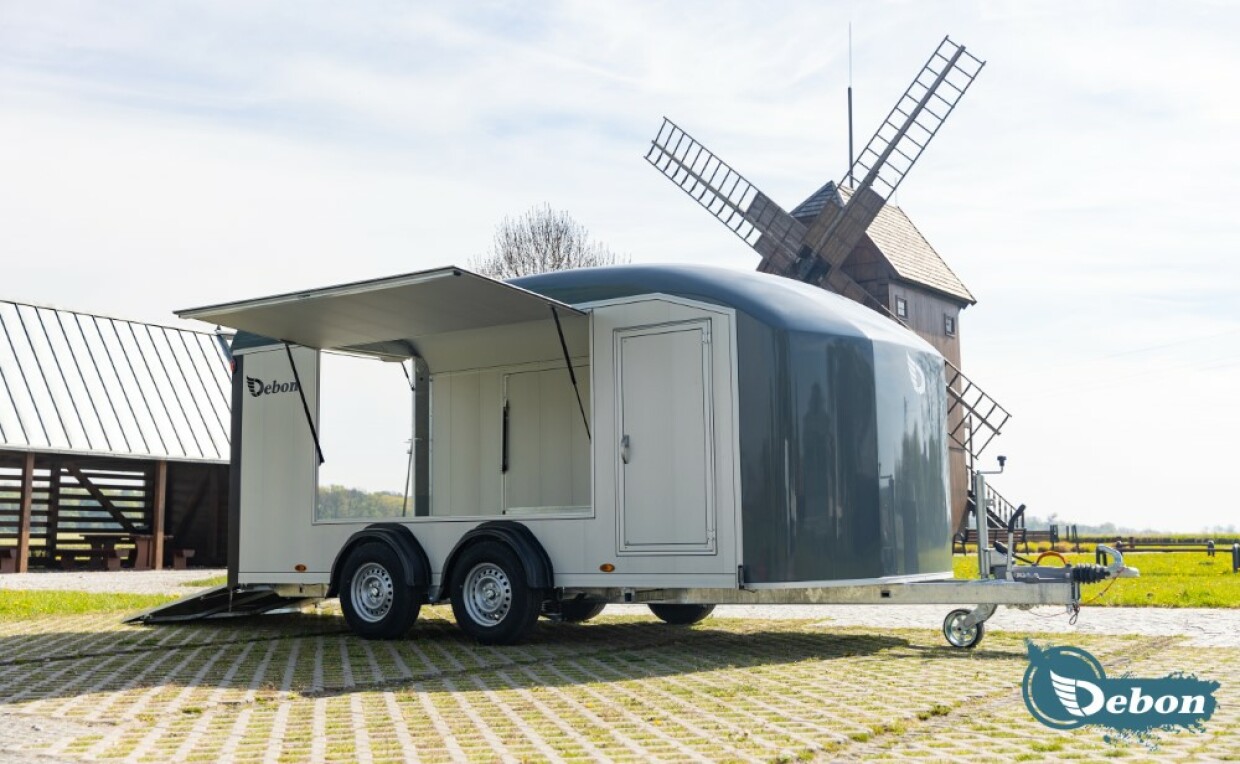 Debon Roadster 1000