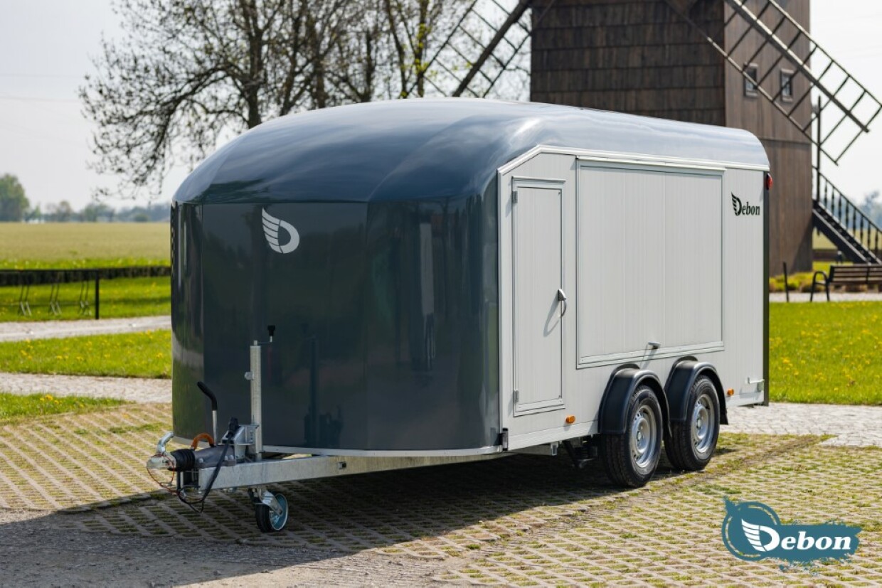 Debon Roadster 1000