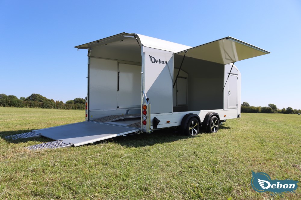 Debon Roadster 1000