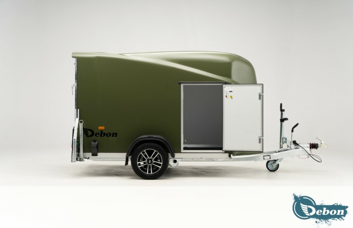 Debon Cargo 1300