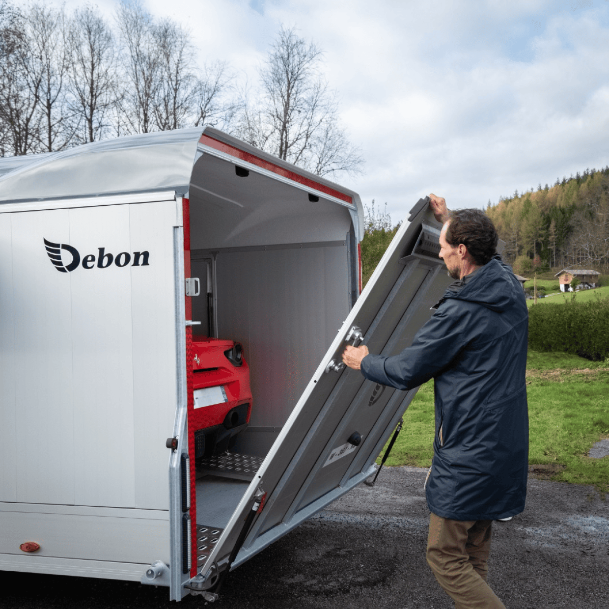Debon Roadster C2000
